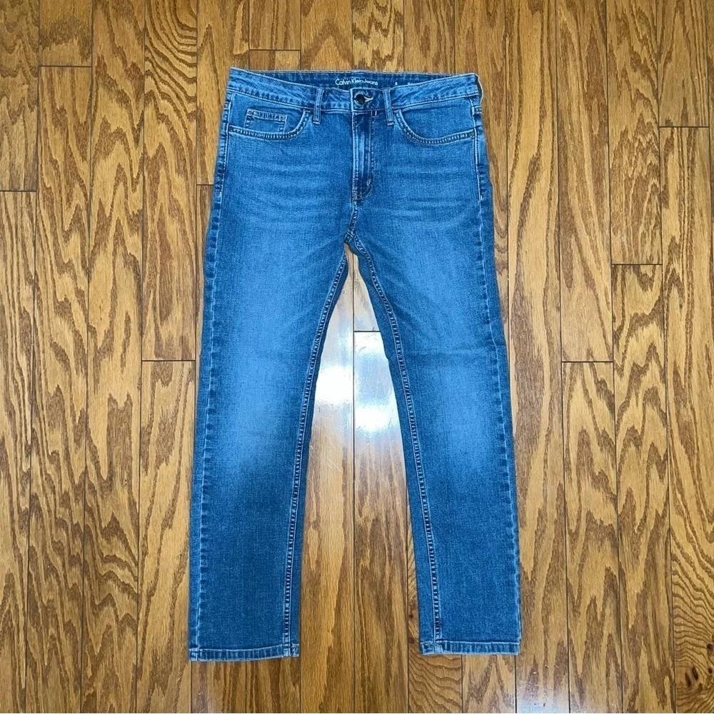 Calvin Klein Jeans Women’s Slim Boyfriend Jeans Size 8 - Picture 9 of 9